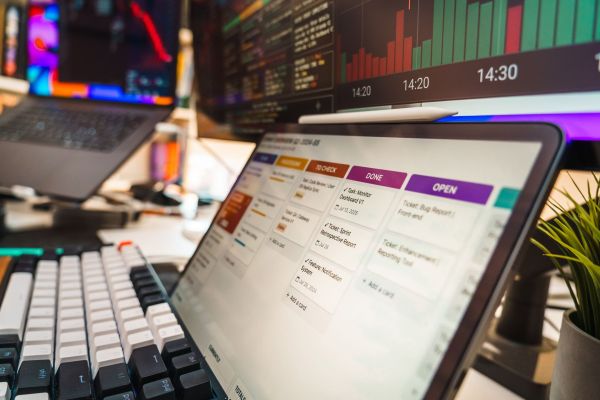 Streamline Your Operations: Top Solutions to Manage SaaS Effectively